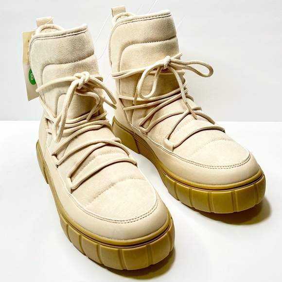 A New Day Erika Boots - Picture 7 of 10